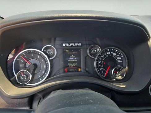 Used 2023 RAM 1500 Tradesman AWD/4WD image 17