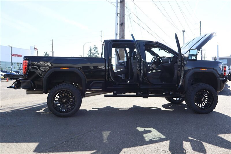 Used 2026 GMC Sierra 3500 AT4 w/ AT4 Premium Plus Package AWD/4WD image 37