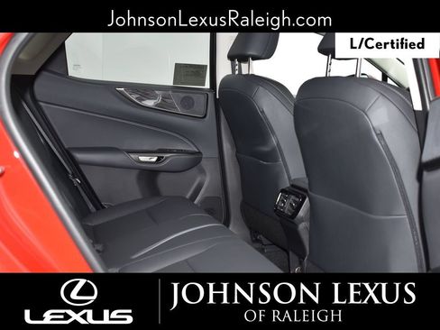 Used 2025 Lexus NX 250 FWD w/ Accessory Package (2T) image 2