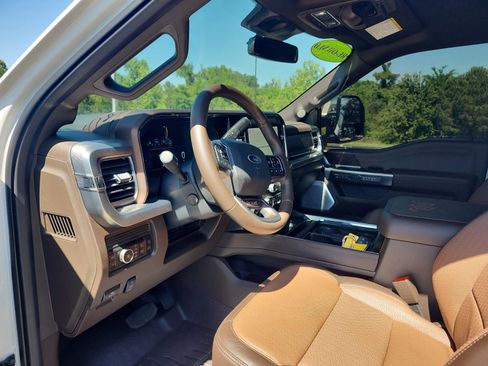 Used 2025 Ford F250 King Ranch w/ Chrome Package AWD/4WD image 16