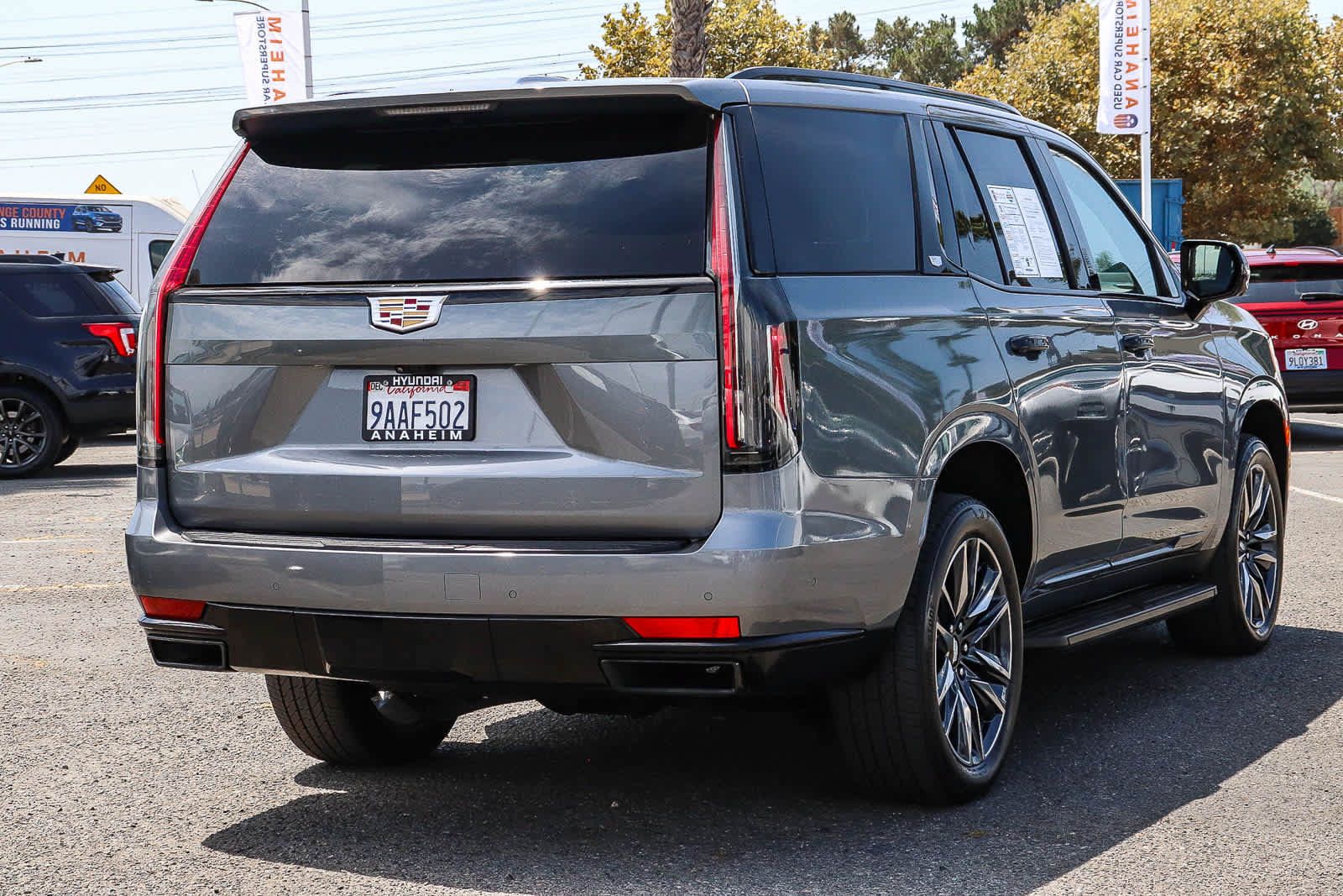 Used 2021 Cadillac Escalade Sport w/ Driver Assist Tech Package AWD/4WD image 7