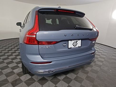 Certified 2023 Volvo XC60 B5 Plus w/ Climate Package AWD/4WD image 9