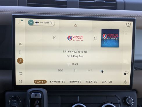 New 2026 Land Rover Defender 110 X-Dynamic SE image 12