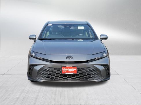 Certified 2025 Toyota Camry SE w/ Convenience Package AWD/4WD image 2
