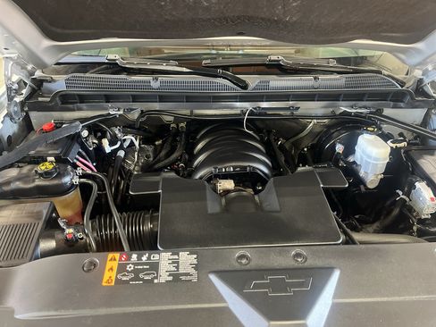 Used 2018 Chevrolet Silverado 1500 LT w/ All Star Edition AWD/4WD image 25