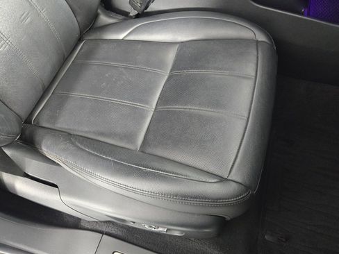 Used 2022 Land Rover Range Rover Evoque R-Dynamic S image 17