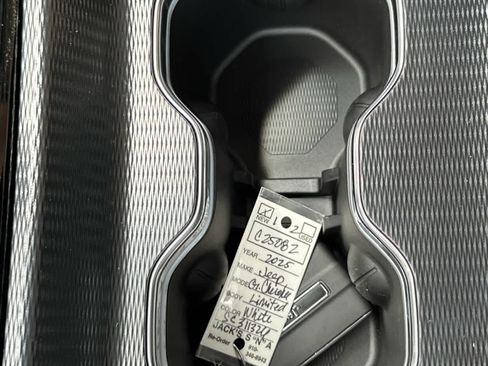 New 2025 Jeep Grand Cherokee Limited w/ Trailer Tow Package image 40