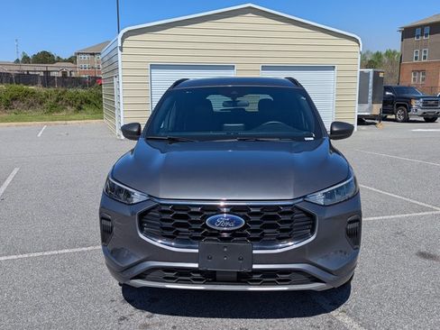 Used 2023 Ford Escape ST-Line image 2