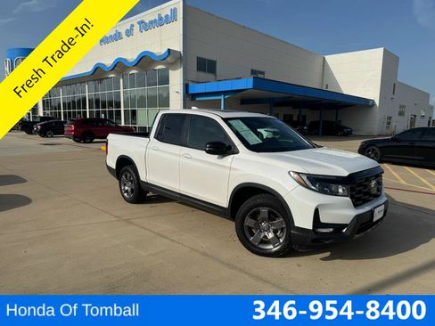Certified 2025 Honda Ridgeline TrailSport image 1