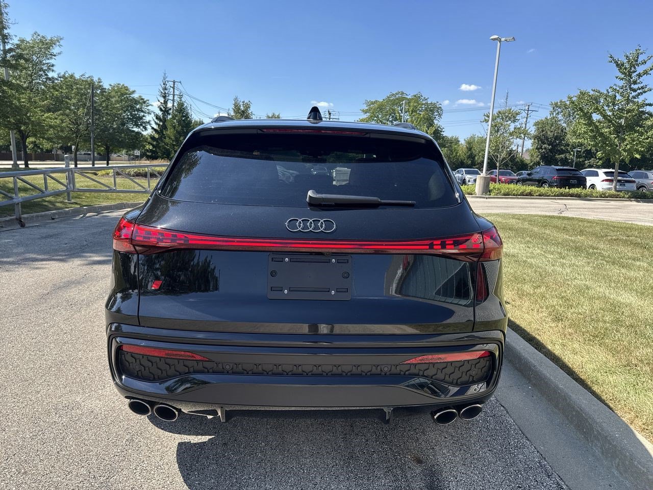 New 2026 Audi SQ5 Premium Plus AWD/4WD image 32