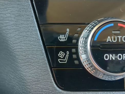 New 2026 Mitsubishi Outlander SEL FWD image 29