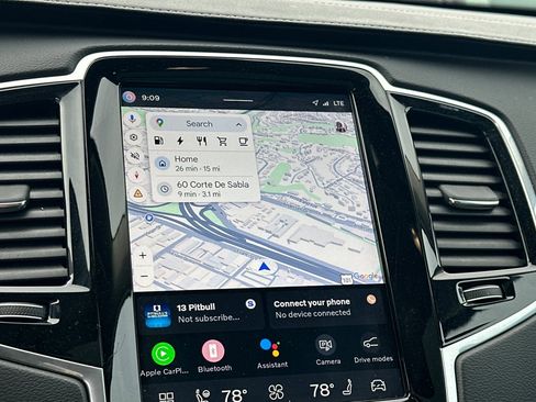 Certified 2023 Volvo XC90 T8 Ultimate w/ Lounge Package image 22