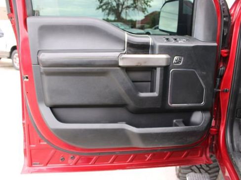Used 2018 Ford F150 Platinum AWD/4WD image 12