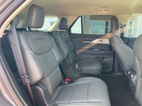 New 2026 Ford Explorer Active w/ Active Comfort Package image 14