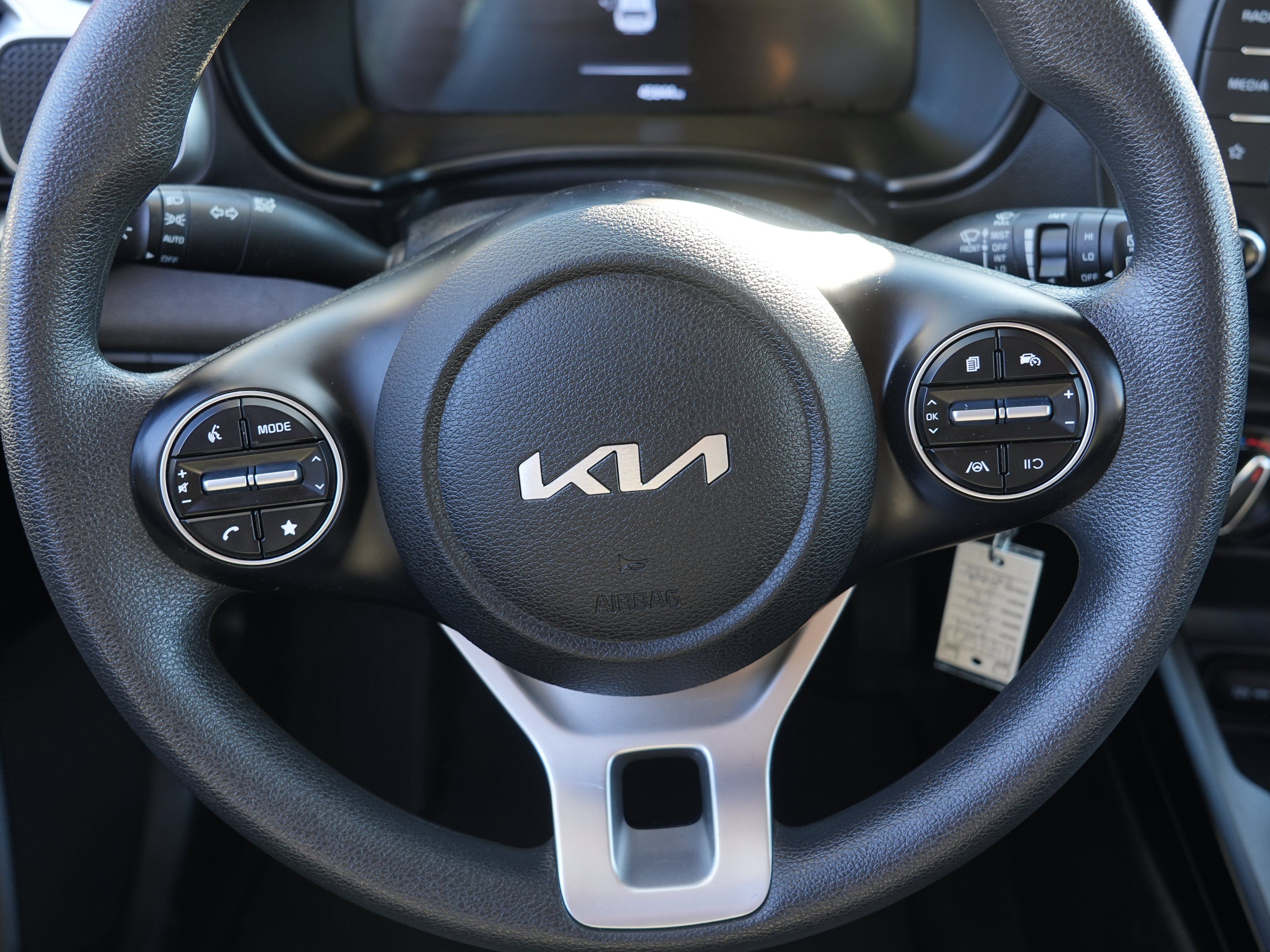 Used 2024 Kia Soul LX w/ Option Group 015 FWD image 23