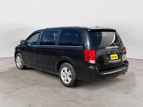 Used 2011 Dodge Grand Caravan Crew w/ Entertainment Group 1 FWD image 7