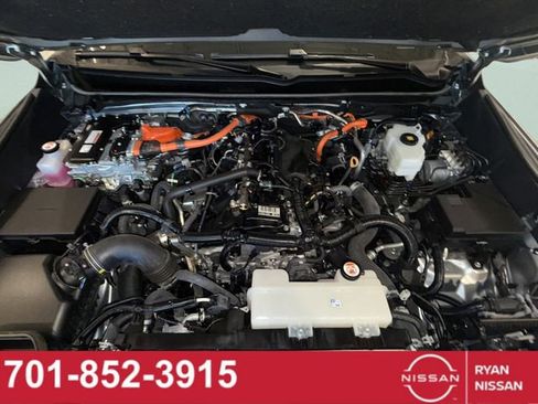 Used 2024 Toyota Tacoma TRD Off-Road w/ TRD Off Road Premium Package image 43