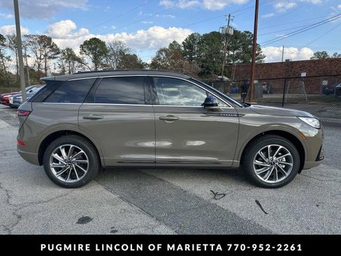 New 2026 Lincoln Corsair Grand Touring w/ Rear Removable Package Tray image 8