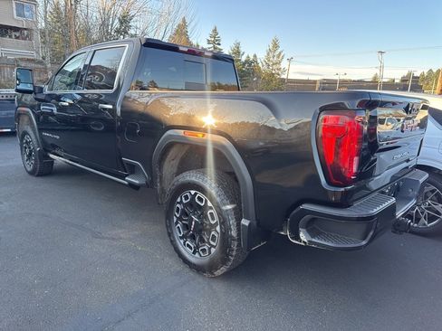 Used 2022 GMC Sierra 2500 Denali image 4