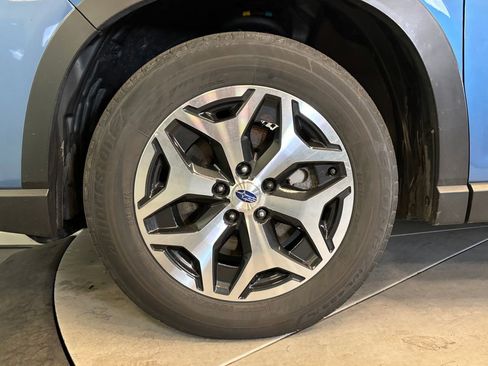 Used 2020 Subaru Forester Premium AWD/4WD image 27