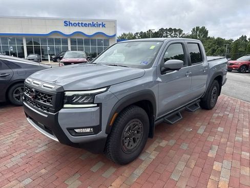 Used 2026 Nissan Frontier Pro-X w/ Pro-X Convenience Package RWD image 4