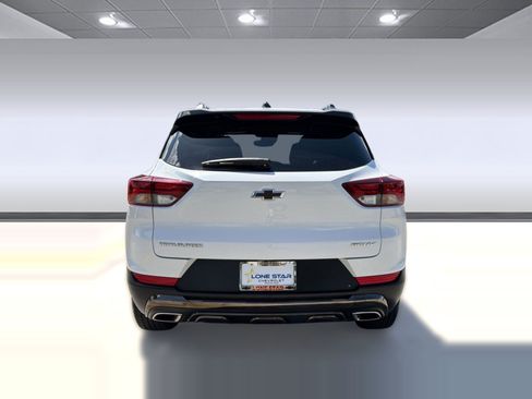 Used 2023 Chevrolet TrailBlazer ACTIV w/ Sun and Liftgate Package FWD image 10