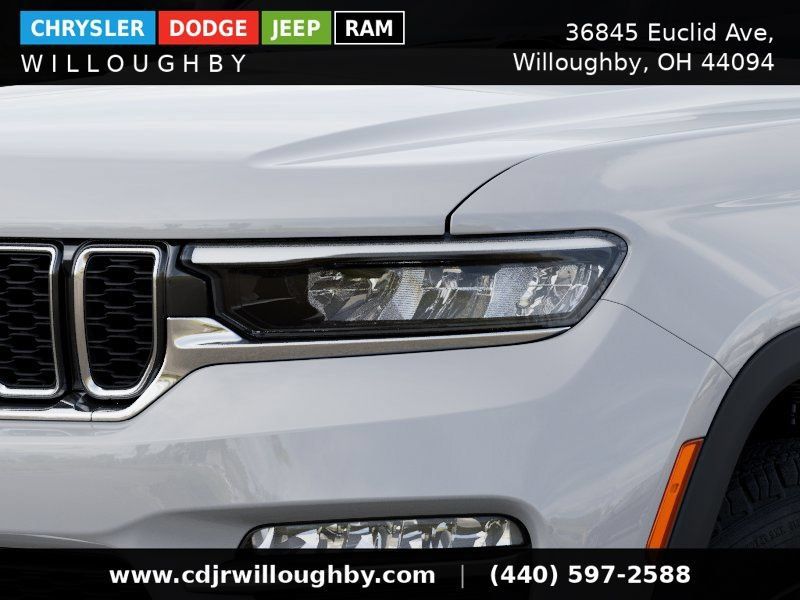 New 2025 Jeep Grand Cherokee Limited 4xe AWD/4WD image 12
