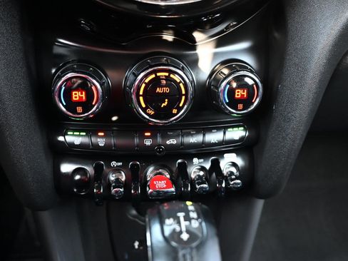 Used 2018 MINI Cooper Convertible FWD image 19