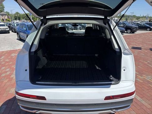 Used 2022 Audi Q7 3.0T Premium AWD/4WD image 27