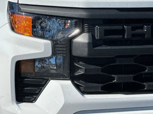 Certified 2025 Chevrolet Silverado 1500 Custom w/ LPO, Dark Essentials Package image 41