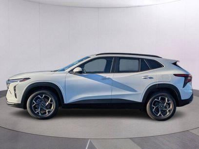 New 2026 Chevrolet Trax LT w/ Driver Confidence Package