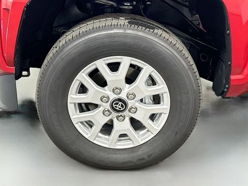 New 2026 Toyota Tacoma SR5 image 9