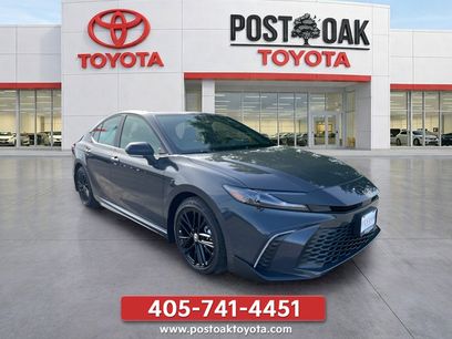 New 2026 Toyota Camry SE w/ Convenience Package