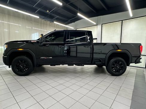 Used 2026 GMC Sierra 2500 AT4 AWD/4WD image 8