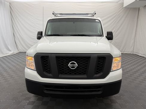 Used 2015 Nissan NV 2500 SV image 2