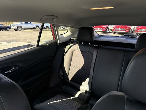 Certified 2024 Chevrolet Trax LT w/ Driver Confidence Package image 10