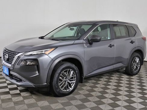 Used 2023 Nissan Rogue S AWD/4WD image 5