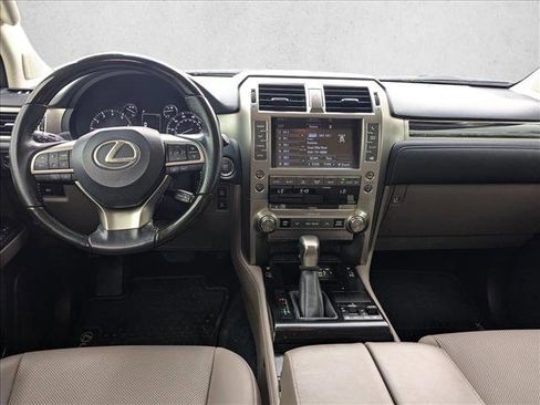 Used 2020 Lexus GX 460 Premium image 18
