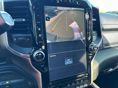 Used 2022 RAM 2500 Laramie w/ Safety Group B image 24