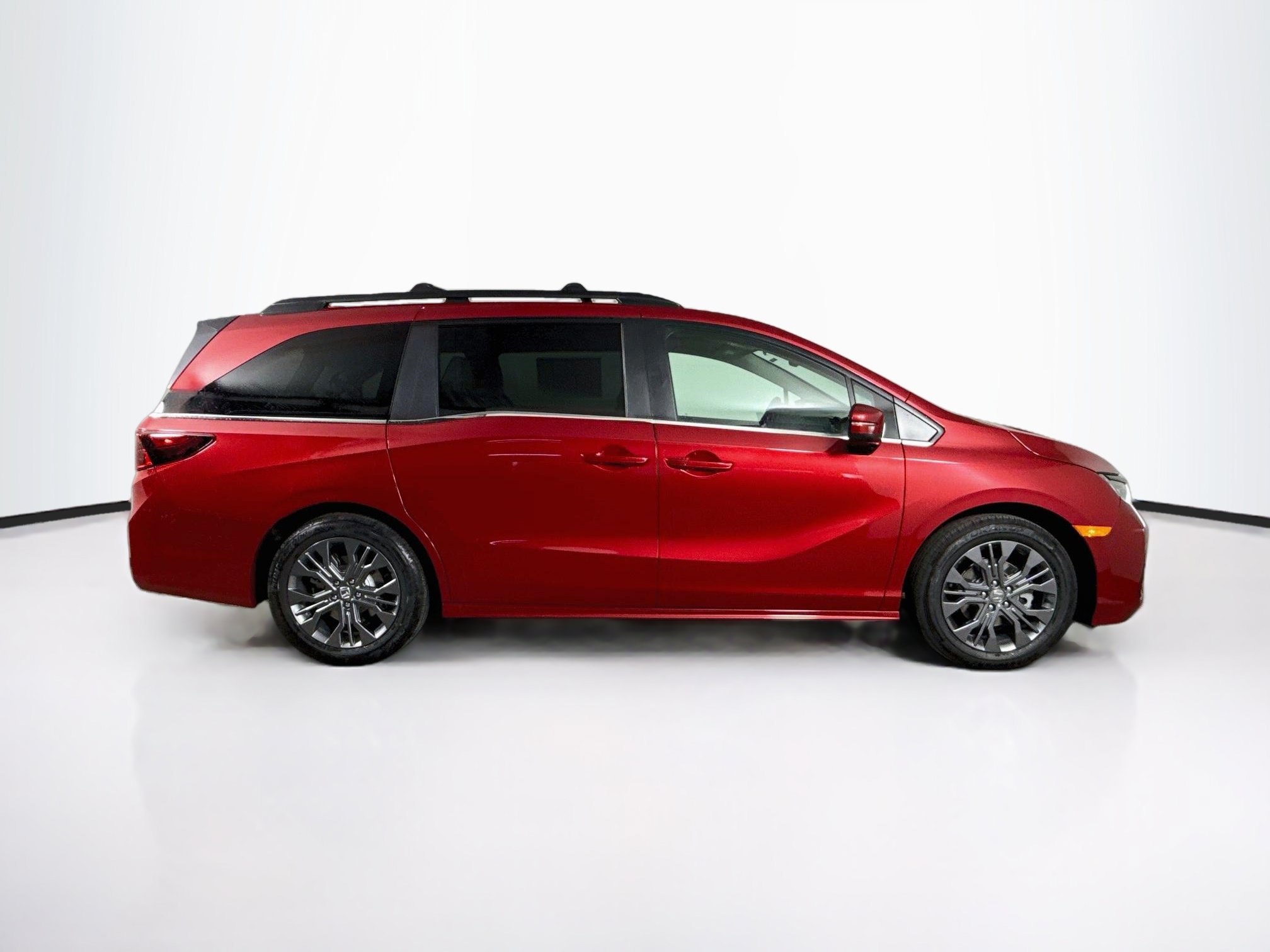 New 2027 Honda Odyssey Touring image 2