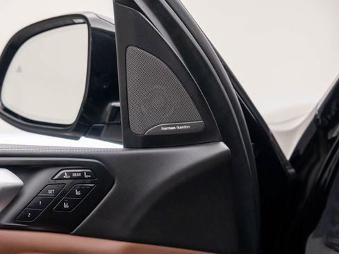 Certified 2024 BMW X7 xDrive40i w/ Executive Package image 14