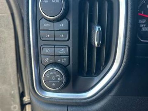 Used 2020 Chevrolet Silverado 1500 RST image 19