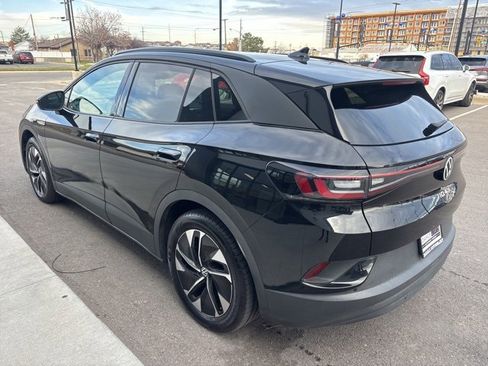 Used 2021 Volkswagen ID.4 Pro w/ ID.4 Protection Package image 5