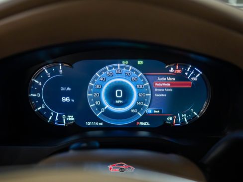 Used 2019 Cadillac Escalade ESV Platinum image 31