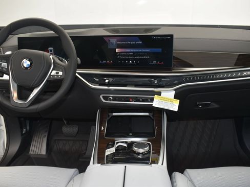 Used 2026 BMW X5 sDrive40i w/ Parking Assistance Package RWD image 19