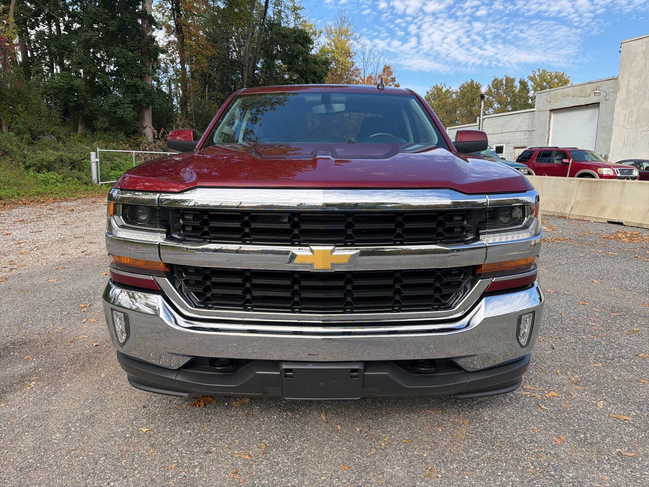 Used 2017 Chevrolet Silverado 1500 LT w/ All Star Edition AWD/4WD image 6