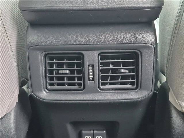 Used 2023 Toyota RAV4 XLE w/ Convenience Package FWD image 17