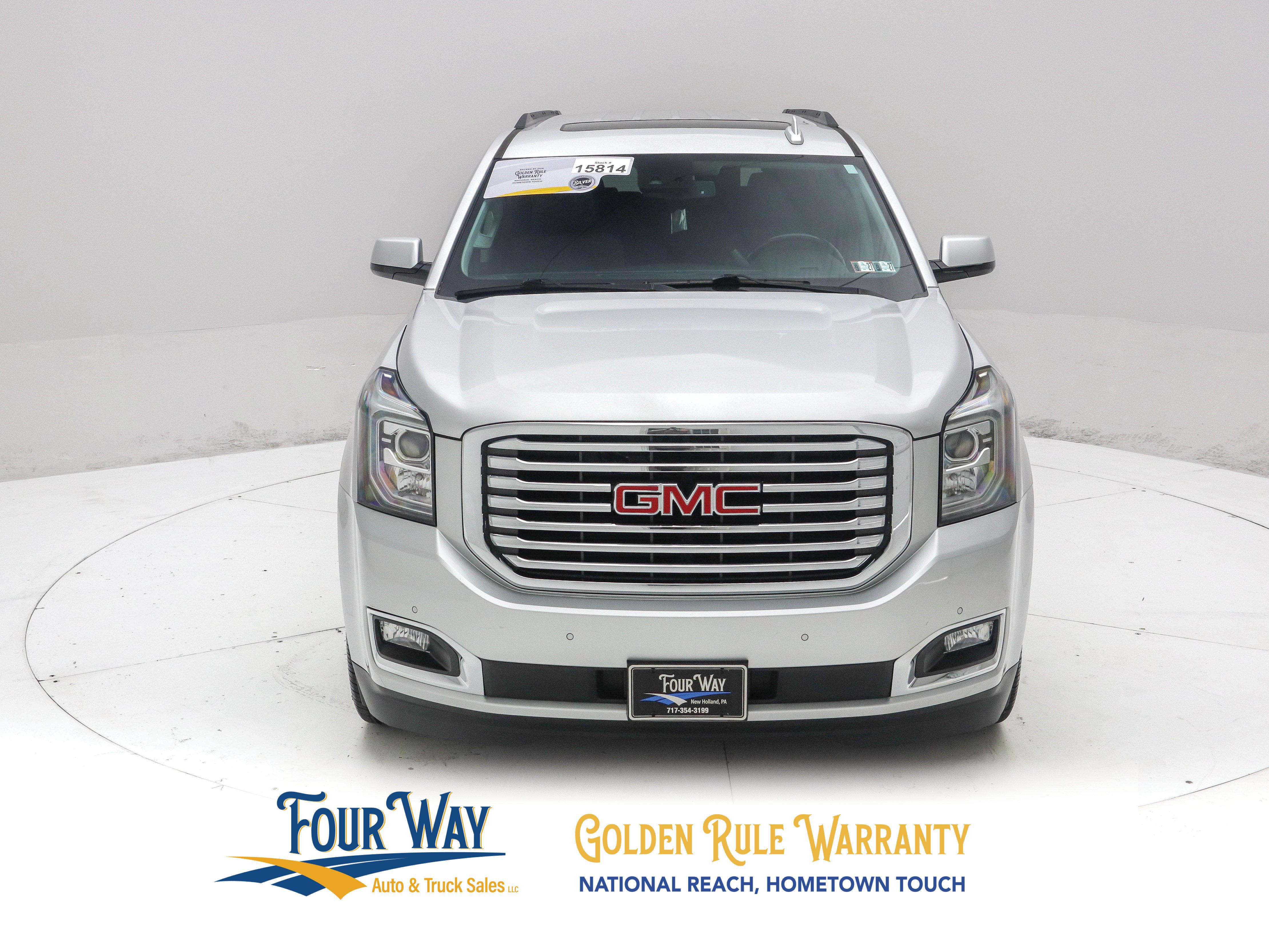 Used 2020 GMC Yukon XL SLT w/ Premium Edition AWD/4WD image 9