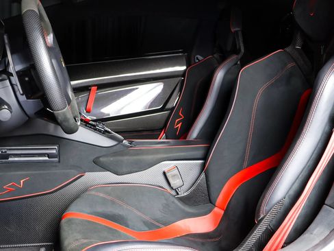 Used 2016 Lamborghini Aventador LP 750-4 Superveloce AWD/4WD image 17