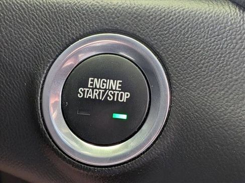 Used 2024 GMC Terrain SLE AWD/4WD image 14